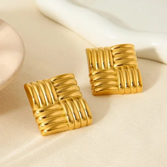 Square Stud Earrings -Bold Geometric & Elegant-1